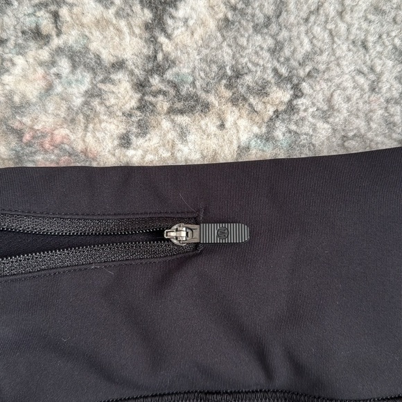 Lululemon Pace Rival Crop *Full-On Luxtreme 22" - Picture 7 of 9